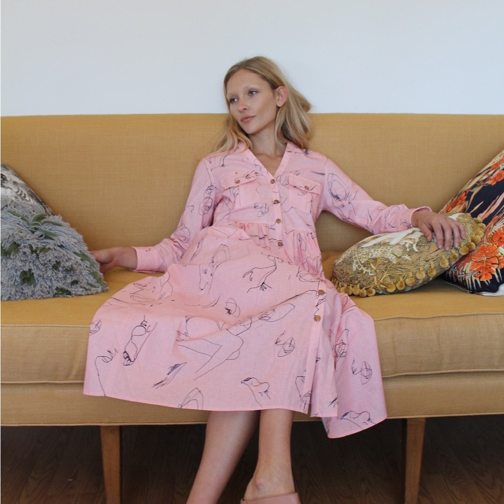 Chic Pink Midi Dress with Artistic Design